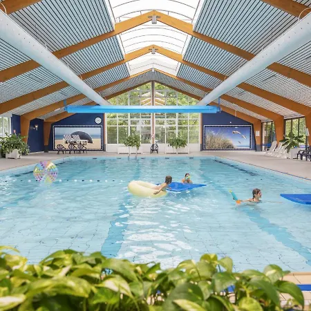 With Bath, In A With Swimming Pool On The North Sea Coast Nyaraló *